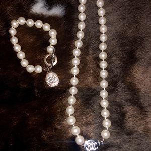 Ralph Lauren Pearl necklace & bracelet